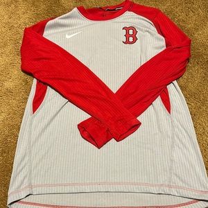 Nike Boston Red Sox long sleeve top. In gray and red. Size XL. No wear.